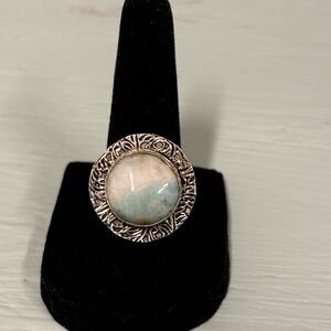 Beautiful Ring 💍  - size 7.5